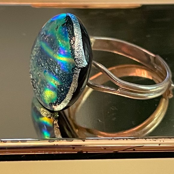 RENAISSANCE FAIR Gorgeous Glass Art Ring Size 7 (but adjustable) - Picture 4 of 12